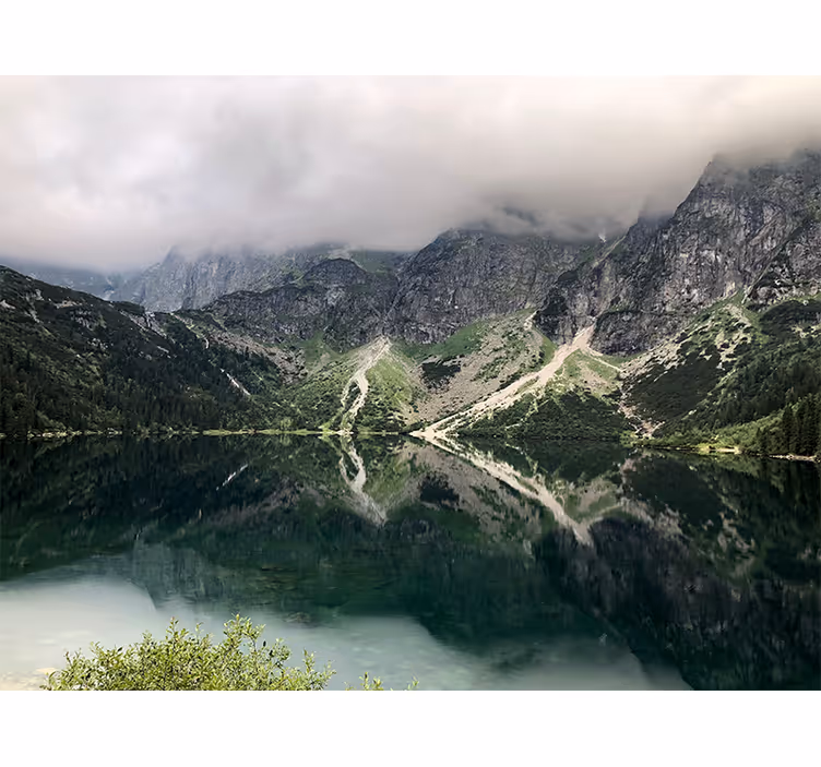 Fototapet verde lacul morskie oko - TenStickers