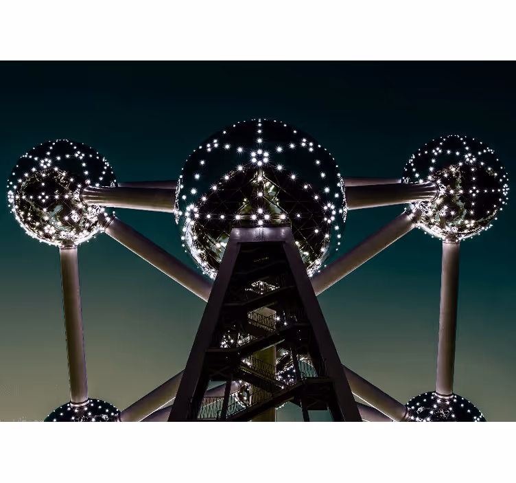 Fototapet de oraș structura atomiului din bruxelles - TenStickers