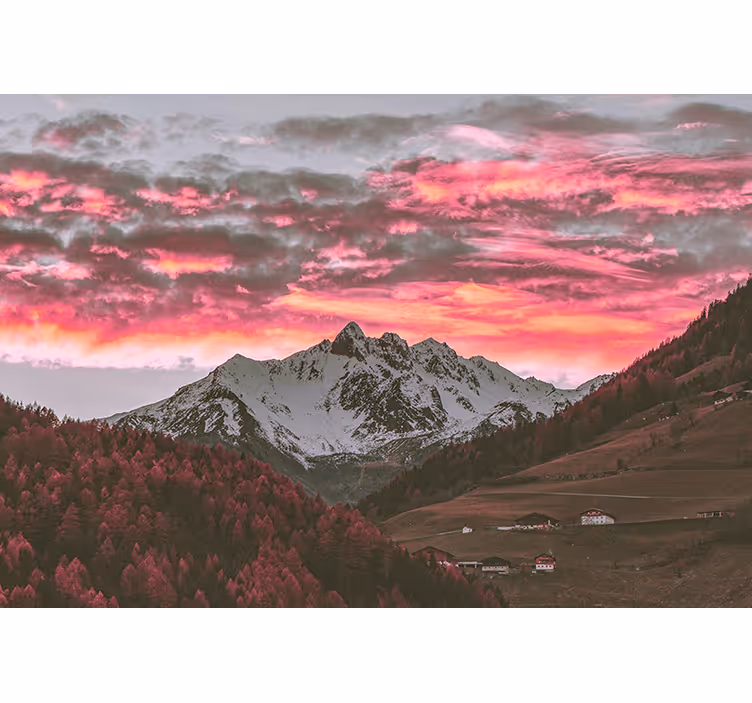Muntele fototapet apus de soare uimitor - TenStickers