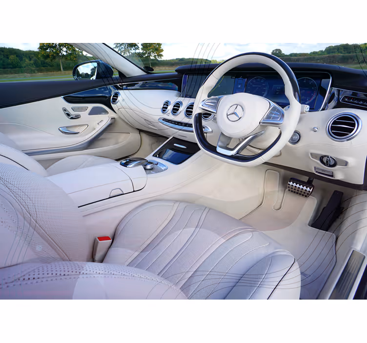 Fototapet vehicule interior de lux auto - TenStickers