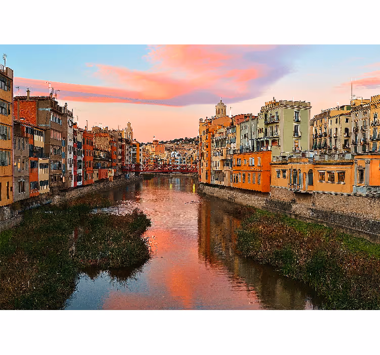 Fototapet de oraș apus la râul girona - TenStickers