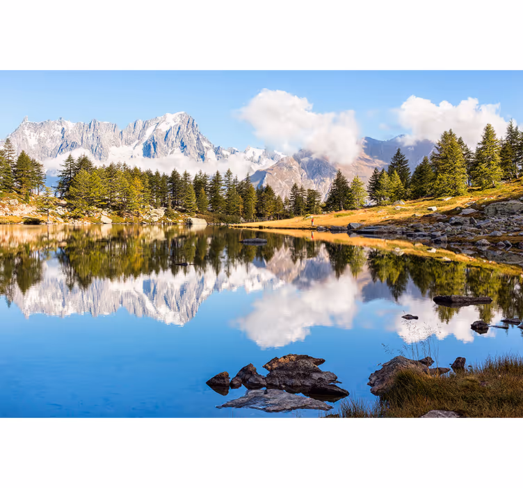 Fototapet peisaje reflexie montană - TenStickers