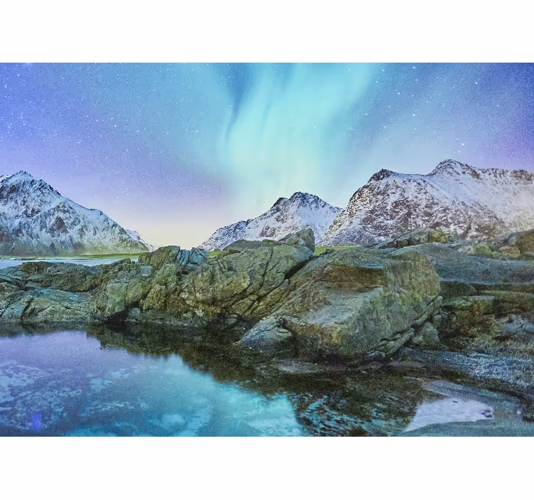 Fototapet peisaje reflexie aurora boreală - TenStickers