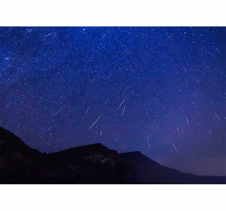 Muntele fototapet noaptea cometelor celeste - TenStickers