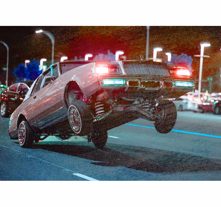 Fototapet vehicule mașini clasice în acțiune - TenStickers