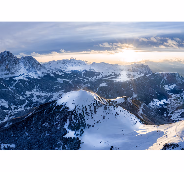 Muntele Fototapet panoramă al răsăritului alpin - TenStickers