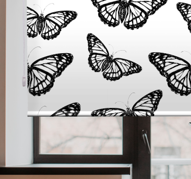 Rulou geam fluturi lovind aripile monarhului - TenStickers