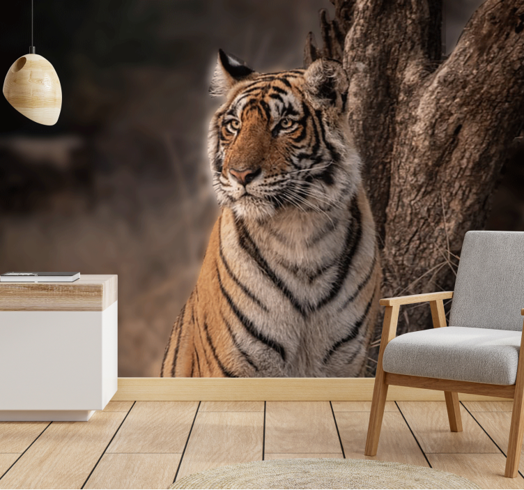 Tigru întins pe tapetul copacului - TenStickers