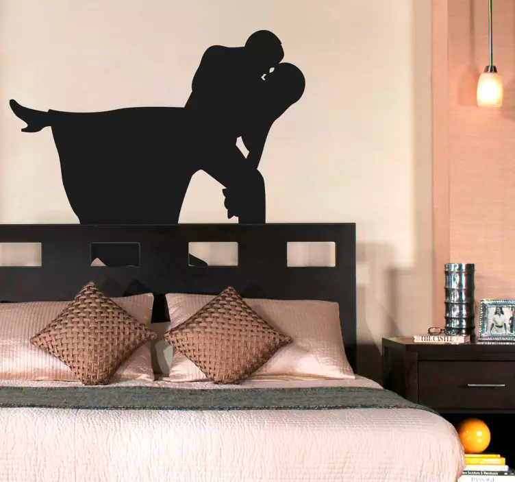 Sex în pat autocolant siluetă - TenStickers