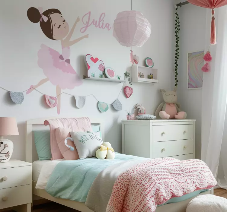 Ilustrații autocolante de perete mică balerină - TenStickers