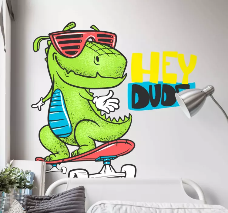 Autocolant figurina dino pe skateboard - TenStickers
