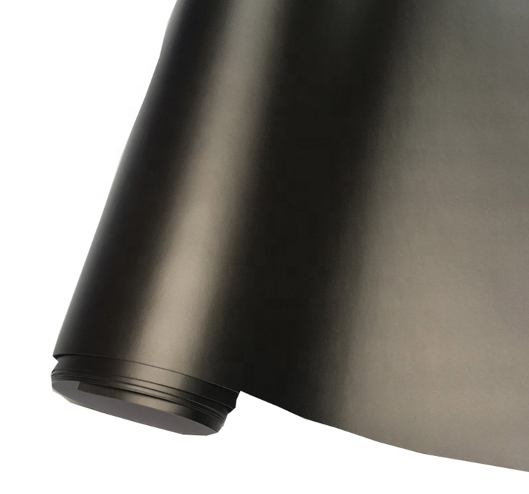 Vinil de perete cu foi simple negre - TenStickers