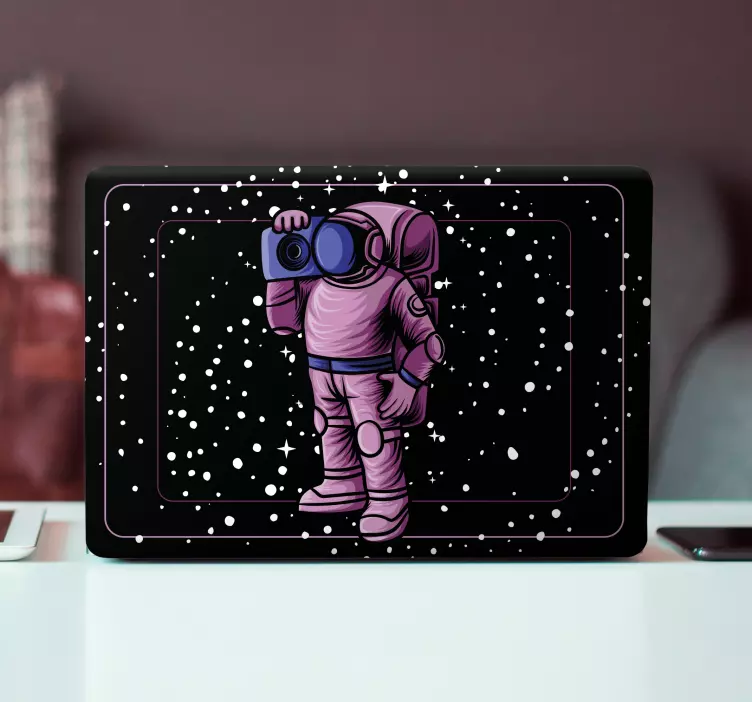 Autocolant pentru laptop astronaut cu cameră - TenStickers