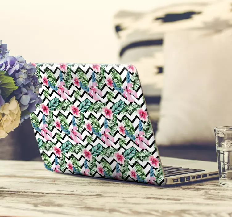 Autocolant pentru laptop model chevron floral - TenStickers