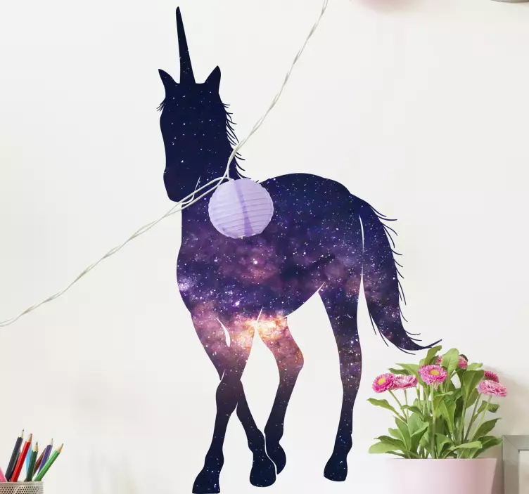 Autocolant siluetă de unicorn galactic - TenStickers