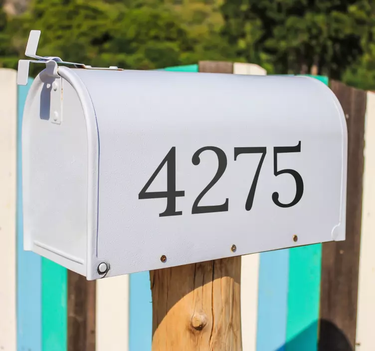 Autocolant cu numere clasice pentru cutia poștală - TenStickers