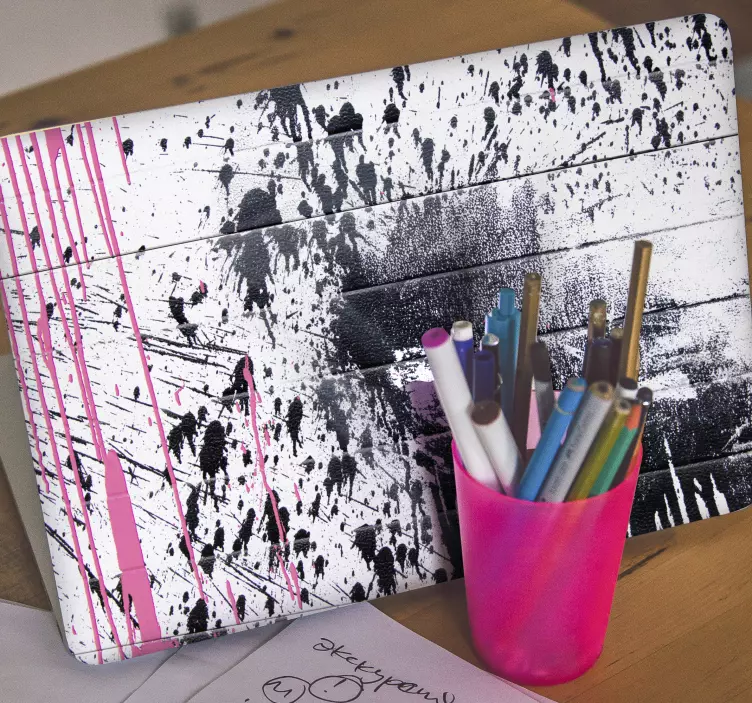 Piei de laptop spray negru de culoare roz - TenStickers