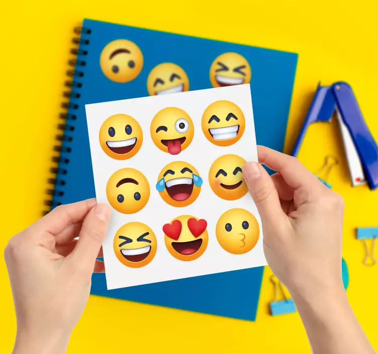 Emoji smiley emoji decal vinil - TenStickers