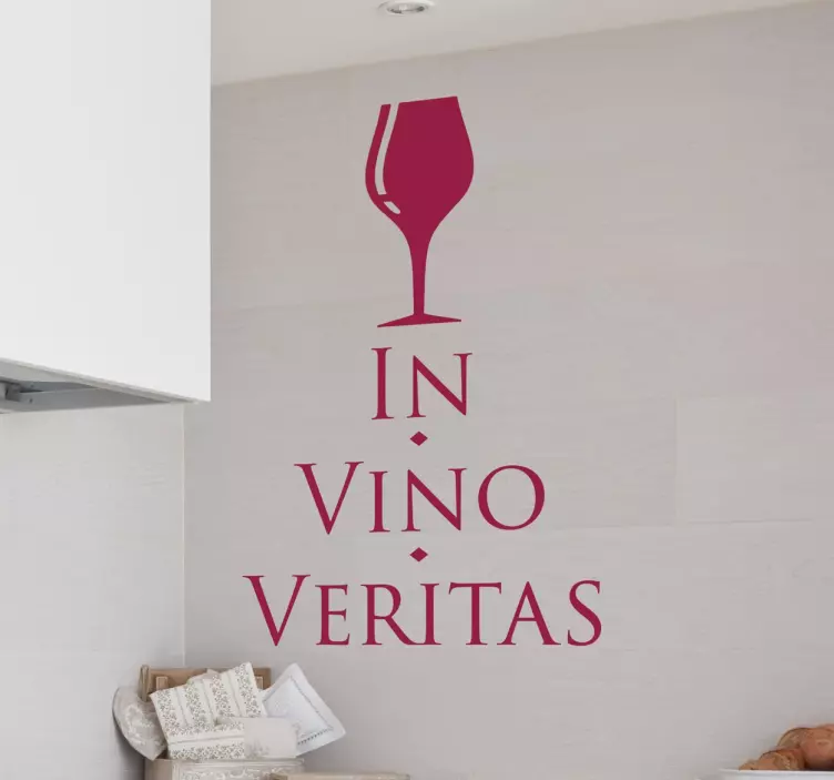 In sticker de text vino veritas latin - TenStickers