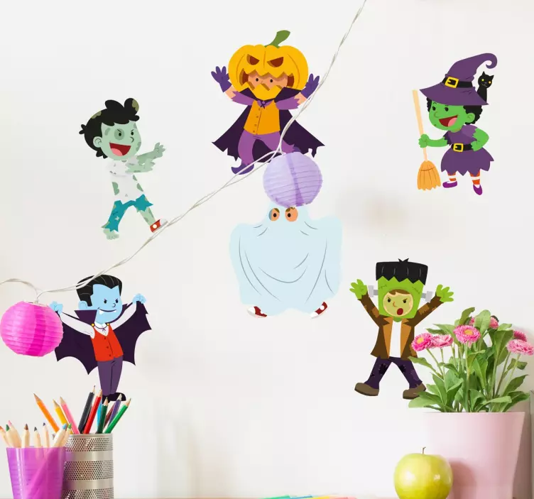 Personaje mici de halloween - TenStickers
