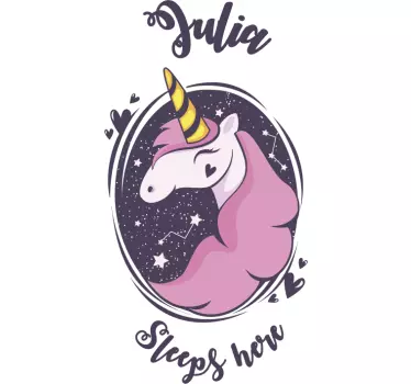 Unicorn roz cu decor fantastic de nume - TenStickers
