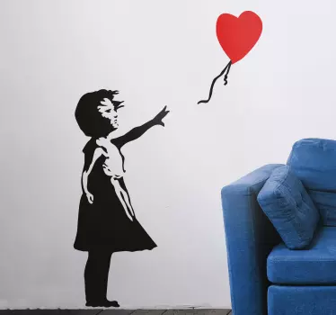 Fată cu silueta decal balon inima roșie - TenStickers