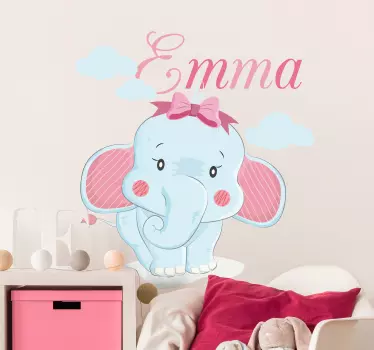 Elefant pentru fete cu sticker ilustrativ nume - TenStickers