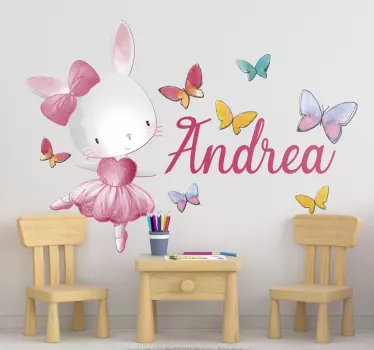 Fată care baletează dans cu denumirea de ilustrare a numelui - TenStickers