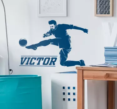 Jucator de fotbal cu autocolant cu nume de perete la domiciliu - TenStickers