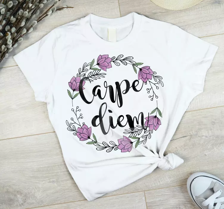 Tricou personalizat cu model floral carpe diem - TenStickers