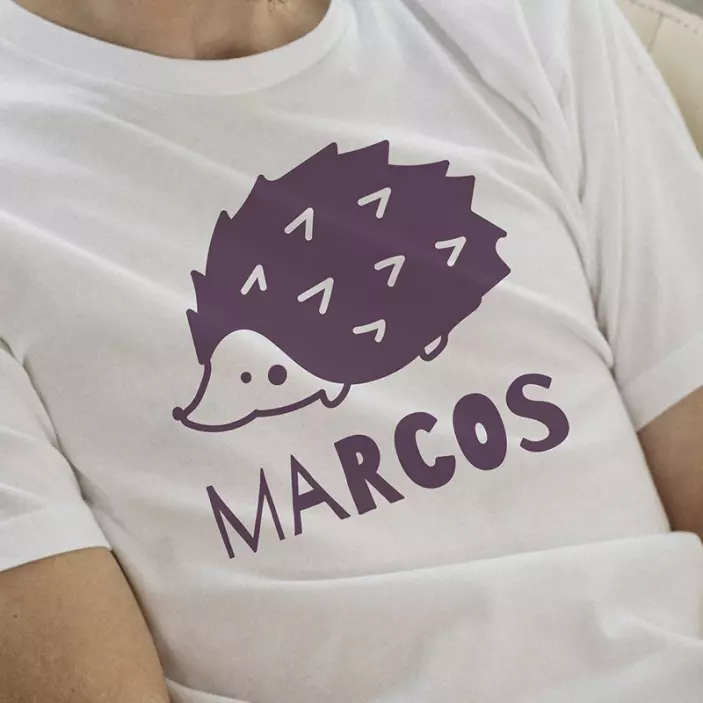 Tricou de design purpuriu simplu - TenStickers