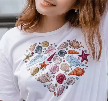 Tricou în formă de inimă scoici - TenStickers