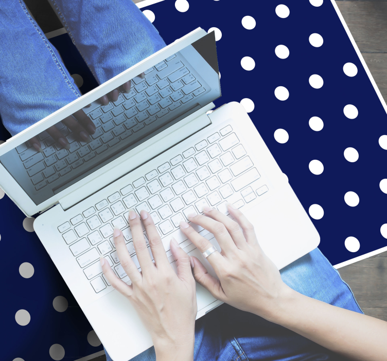 Covor vinil minimalist decor cu buline - TenStickers