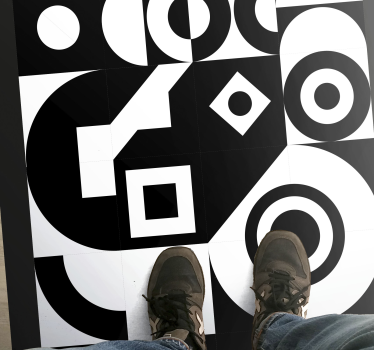 Alergare de covor cu model geometric alb-negru pentru săli - TenStickers