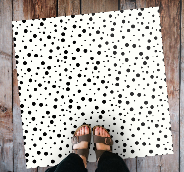 Covor dormitor de fundal cu buline negre - TenStickers