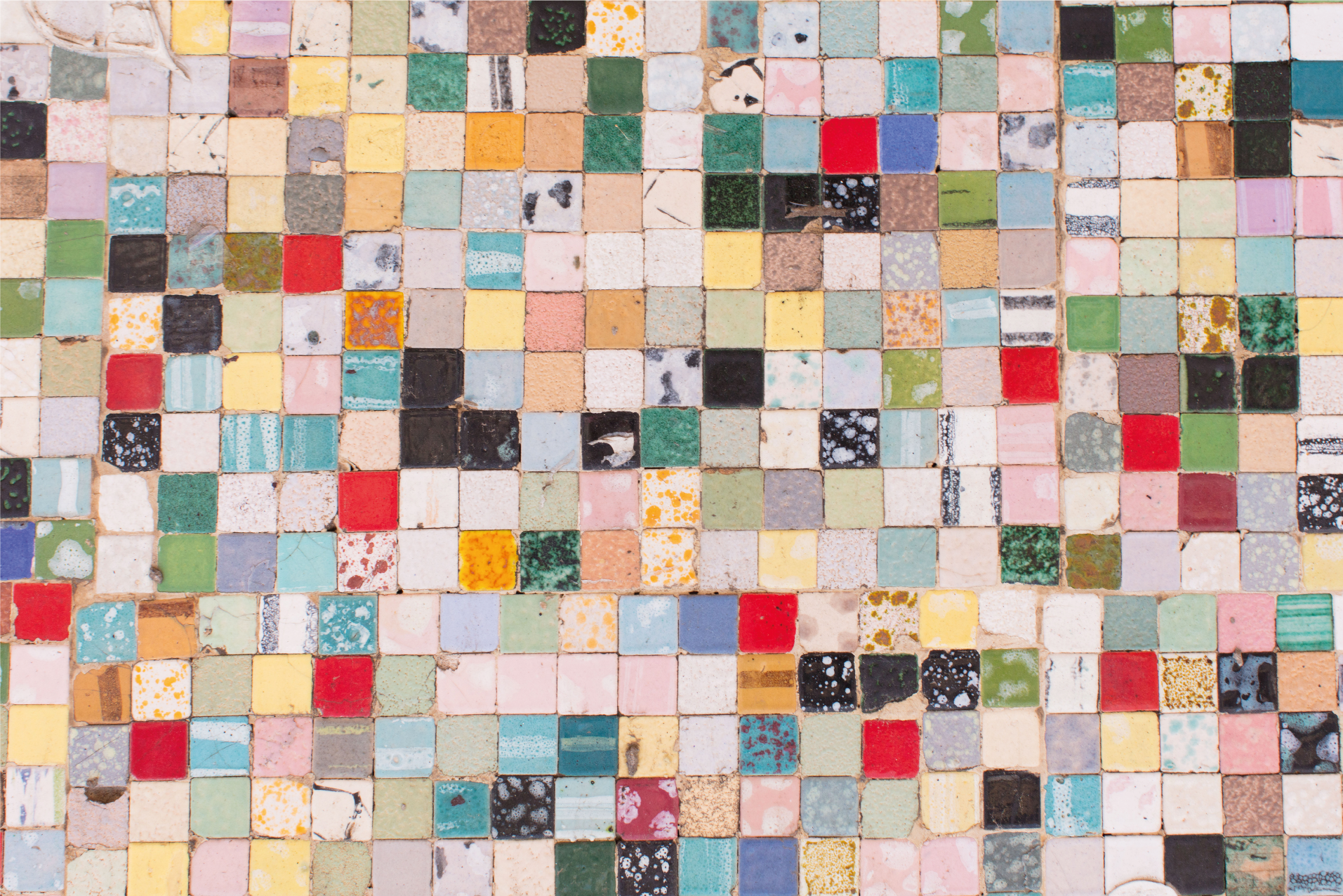 Covor de vinil pentru baie gresie vechi colorate - TenStickers